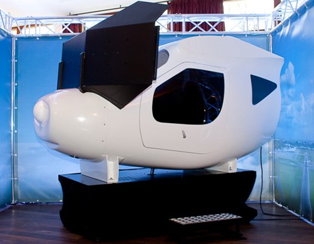 全动飞行模拟器